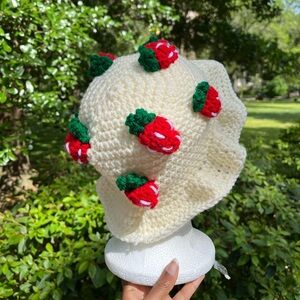 Crochet Strawberry Bucket Hat